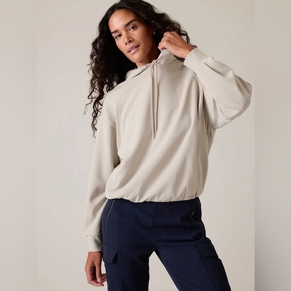 Athleta Tops - NWT Athleta Seasoft Bubble Hem Hoodie XL